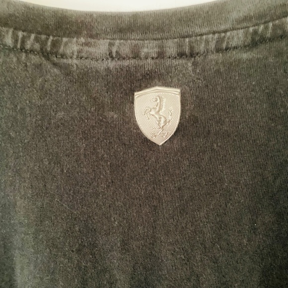 Men’s Authentic Puma Ferrari Black T-shirt size M Formula One Racing Cars Italy - Picture 10 of 13